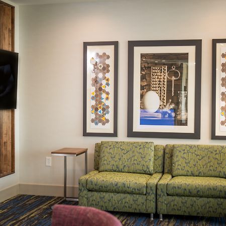 Holiday Inn Express & Suites Rock Falls By Ihg Exterior foto